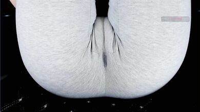 Kira-Kell - Porn Video [Bongacams]: honest moment on cam, vibrant performer, engaging host