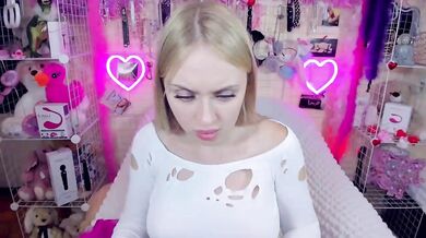 MindyKally - Porn Video [Bongacams]: mesmerizing allure, breathtaking cleavage, romantic