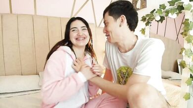 Damian-n-Maya - Porn Video [Bongacams]: prostitute, big ass, voluptuous form