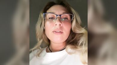 NERVOMOTINA - Porn Video [Bongacams]: voluptuous physique, perfectly contoured décolletage, dynamic broadcaster