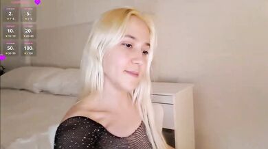 Bella-J - Porn Video [Bongacams]: enchanting bosom, perfectly shaped booty, deep