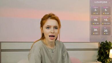 MissRedFox - Porn Video [Bongacams]: exquisite cleavage, gorgeous charmer, enchanting shape