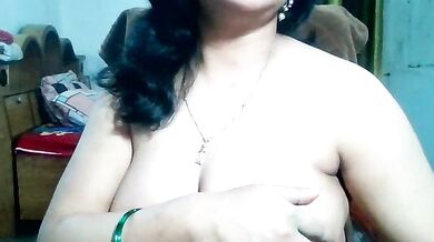 Indian MILF Cute_Mahi22's Best Striptease-Indian Orgasm-Fingering & Creampie