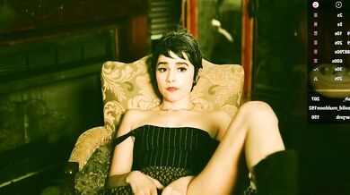 Watch J_O_A_N's mesmerizing moans as she surrenders to pleasure and ecstasy