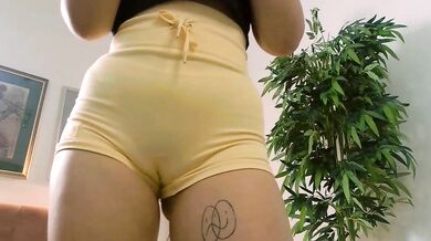 Kristi Ginger seduces you with her seductive voice and wet pussy