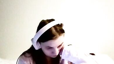 Lisa_Kissa goes wild with dildos & vibrators on young big-ass-white brunettes