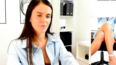 Watch stunning goddess and her legs enchant you with their erotic beauty