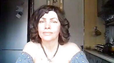 Watch Baby-Matilda's curvy body get dirty in the office, with deepthroat and dirty talk