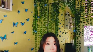 Bestshygirl's seductive cam show: Irresistible allure, Ravishing DÃ©colletage, and Surprise