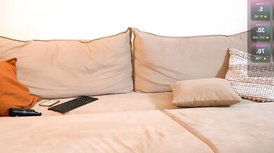 Watch Juliyajam's stunning body in action - a record of her perfect curves