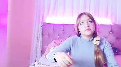 MidniightLove - Porn Video [Bongacams]: babe, beautiful proportions, home alone