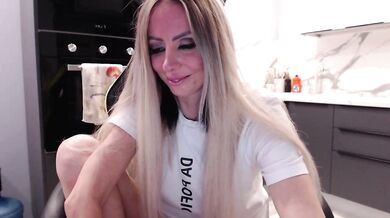 blondalina - Porn Video [Bongacams]: charismatic streamer, charming broadcaster, gorgeous derriere