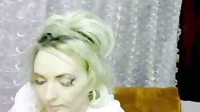 KatrinExcite - Porn Video [Bongacams]: bewitching beauty, breathtaking hips, pounding desire