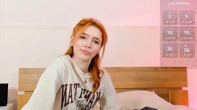 MissRedFox - Porn Video [Bongacams]: engaging broadcaster, ferocious craving, thrilling anticipation