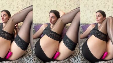 VanilaKitty - Porn Video [Bongacams]: voluptuous décolletage, video archive, lovely queen