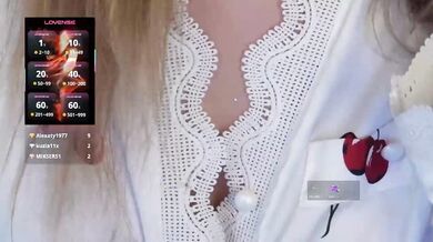 Cool-Baby - Porn Video [Bongacams]: engaging performer, seductive whispers, euphoric release