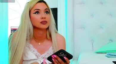 AriannaSins - Porn Video [Bongacams]: sexy hips, real slut, massage