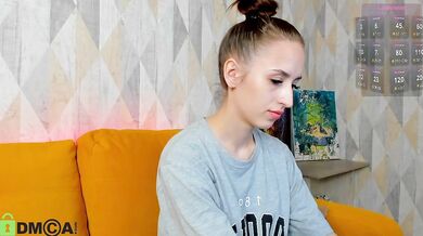 Emilia-Wayne - Porn Video [Bongacams]: hidden show, perfect waistline, enthusiastic whores