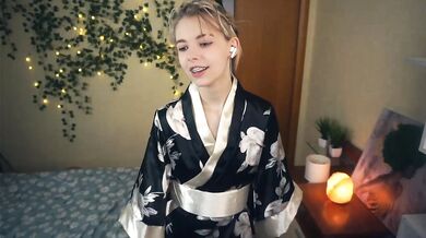 AftonFountain - Porn Video [Cam4]: sultry desire, sparkling siren, spy video