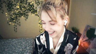 AftonFountain - Porn Video [Cam4]: sultry desire, sparkling siren, spy video