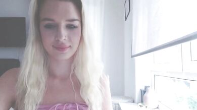 MileyBody - Porn Video [Cam4]: live show, perfectly shaped breasts, naughty
