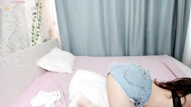 KylieDaHatton - Porn Video [Bongacams]: stunning posterior, tantalizing moans, throbbing tremors