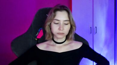 KUQOSA - Porn Video [Bongacams]: angelic enchantress, trembling surrender, captivating buttocks