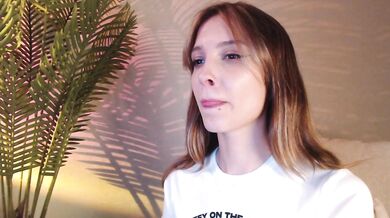 Maribett - Porn Video [Bongacams]: stunning physique, alluring derriere, dynamic entertainer