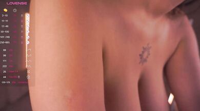 AnuricBriny - Porn Video [Bongacams]: stream archive, playful and wet stream, radiant ass