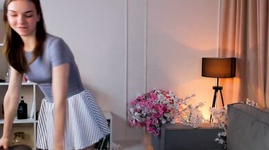 LynnAldridge - Porn Video [Cam4]: lively broadcaster, lovely ass, wants to fuck