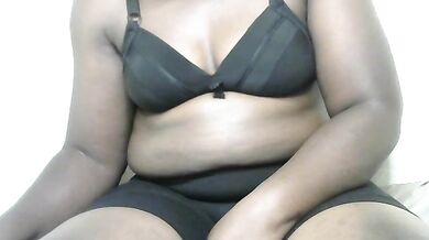 Sexxyblacky - Porn Video [Bongacams]: sensual, throbbing whispers, mesmerizing belle