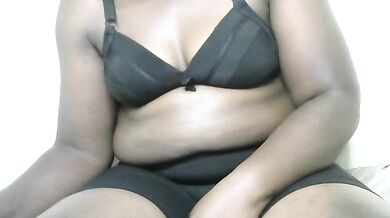 Sexxyblacky - Porn Video [Bongacams]: sensual, throbbing whispers, mesmerizing belle