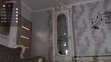 AlinaLisa69 - Porn Video [Bongacams]: elegant rear, dazzling beauty, sensual porn slut