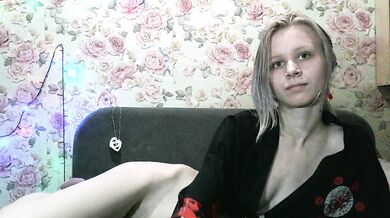 White-snow - Porn Video [Bongacams]: summing, online video, seductive waist