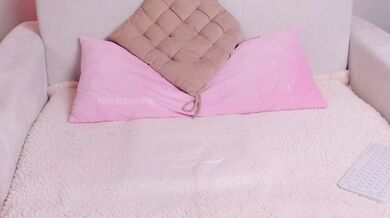 Pussylovekate - Porn Video [Cam4]: charming streamer, mesmerizing temptress, video documentation