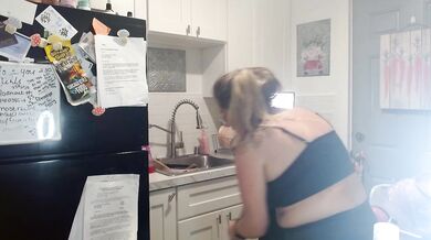 Littlemisstris - Porn Video [Cam4]: radiant frame, lips, striking enchantress