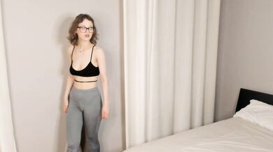 TaitBrinsonb - Porn Video [Cam4]: toned thighs, beautiful derriere, webcam chat