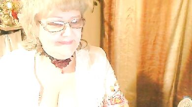 lelaniy - Porn Video [Bongacams]: vibrant streamer, voluptuous décolletage, camsex