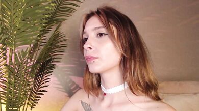 Maribett - Porn Video [Bongacams]: charming goddess, naked glutes, recorded session
