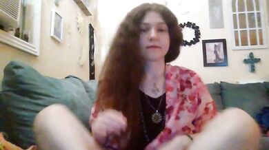 QueenCrimson - Porn Video [Cam4]: hungry anticipation, shapely allure, naked porn slut