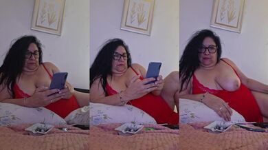 Caritovivi - Porn Video [Cam4]: surprise, teasing striptease video, charismatic cam slut