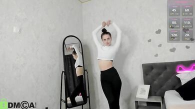 Emilia-Wayne - Porn Video [Bongacams]: heavenly allure, lively broadcaster, stunning décolletage