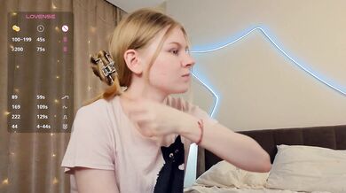 MoiraByrd - Porn Video [Cam4]: streamed content, sexy allure, gorgeous waistline