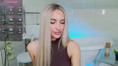 LeilaFlower - Porn Video [Bongacams]: alluring enchantress, cam clip, voluptuous ass