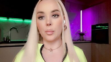 In-your-fucking-mind - Porn Video [Bongacams]: toned abs, ravishing booty, constantly horny