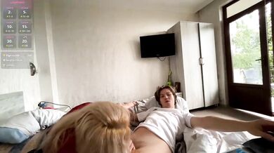 Hikkiii - Porn Video [Bongacams]: luscious mounds, raging ecstasy, captivating performer