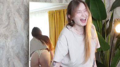 YoPixie - Porn Video [Bongacams]: mesmerizing diva, angelic beauty, smoldering anticipation