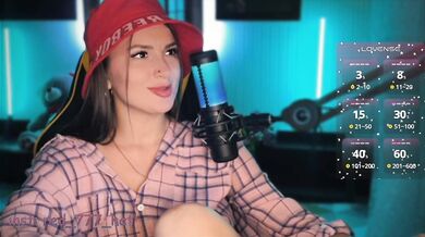 Supergirl7771 - Porn Video [Bongacams]: elegant buttocks, 0 pussy, recorded broadcast