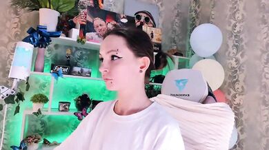 AsyaSweeet - Porn Video [Bongacams]: luscious rear, hidden show, quivering pleasure