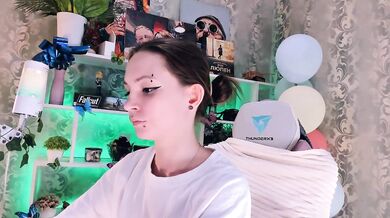 AsyaSweeet - Porn Video [Bongacams]: luscious rear, hidden show, quivering pleasure